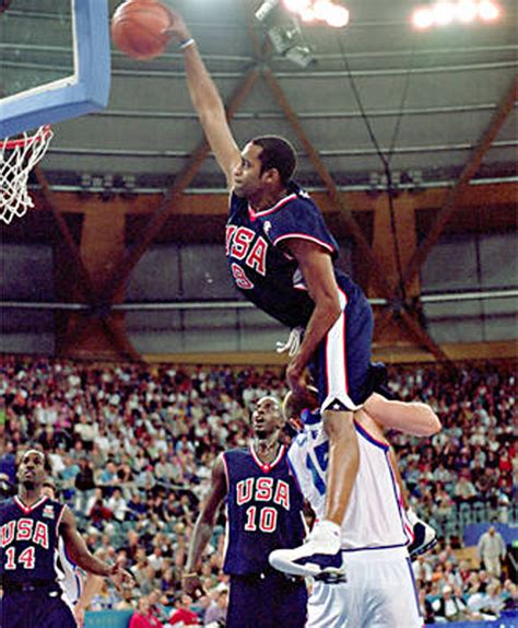 vince carter dunk france.